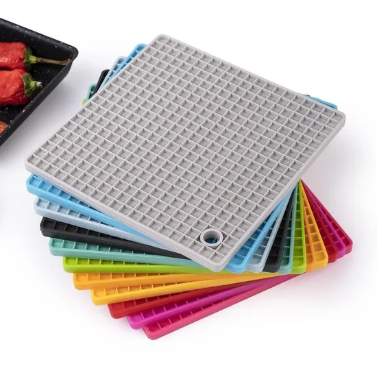 Heat Resistant Thick Silicone Trivets Hot Dishes Oven Mitts Bl22180 